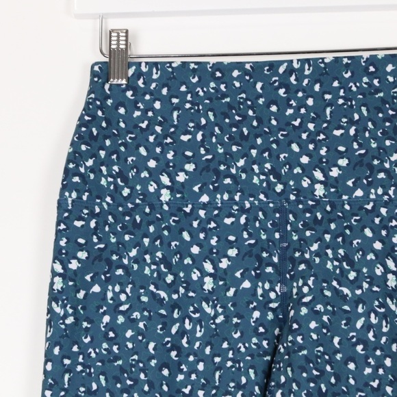 Lorna Jane High Waisted Crop Leggings - Picture 3 of 6